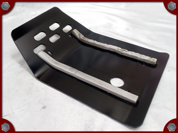 ○中古品○セロー250、トリッカー用 力造 アルミスキッドプレート M 