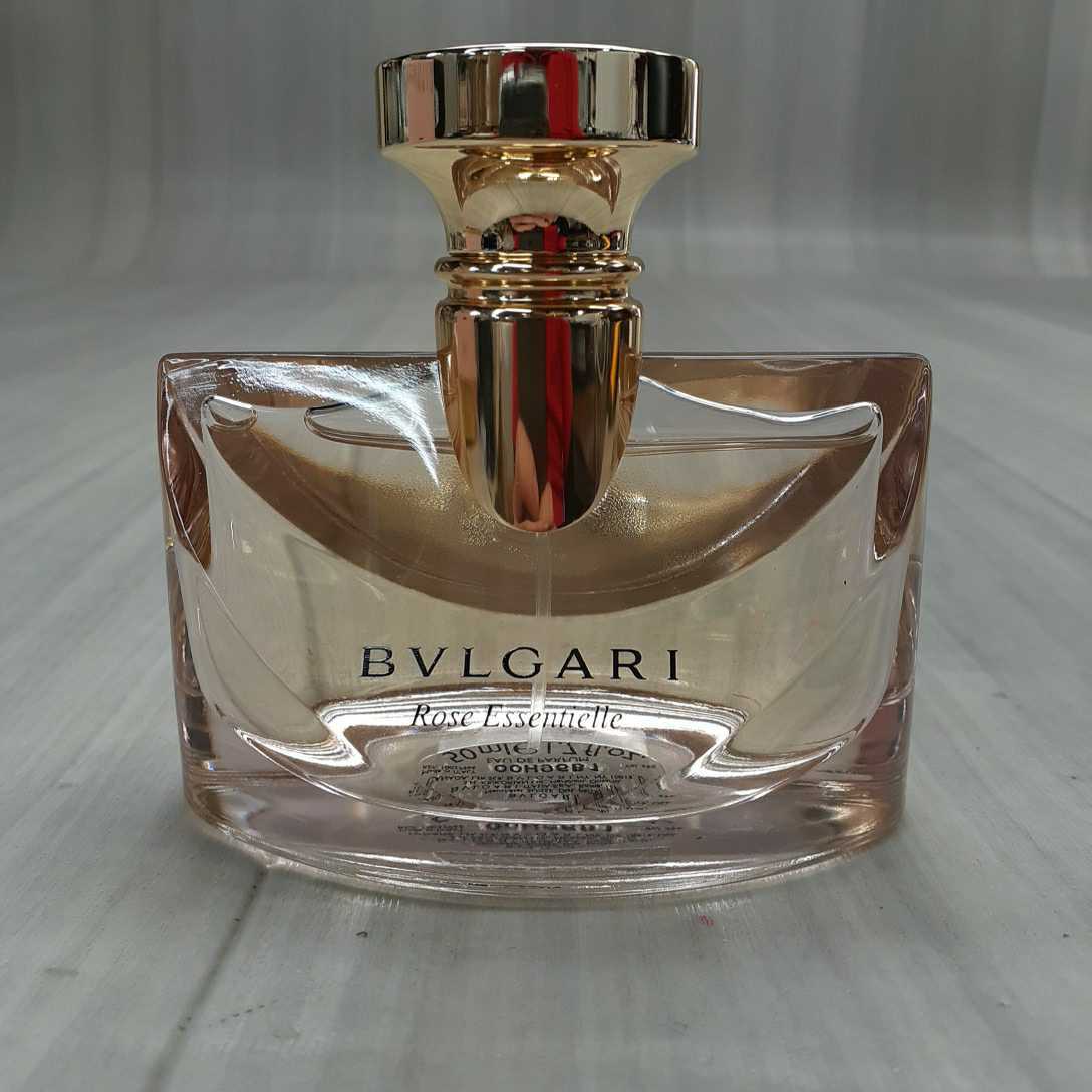 開封後未使用 BVLGARI ブルガリ ROSE ESSENTELLE ローズエッセンシャル