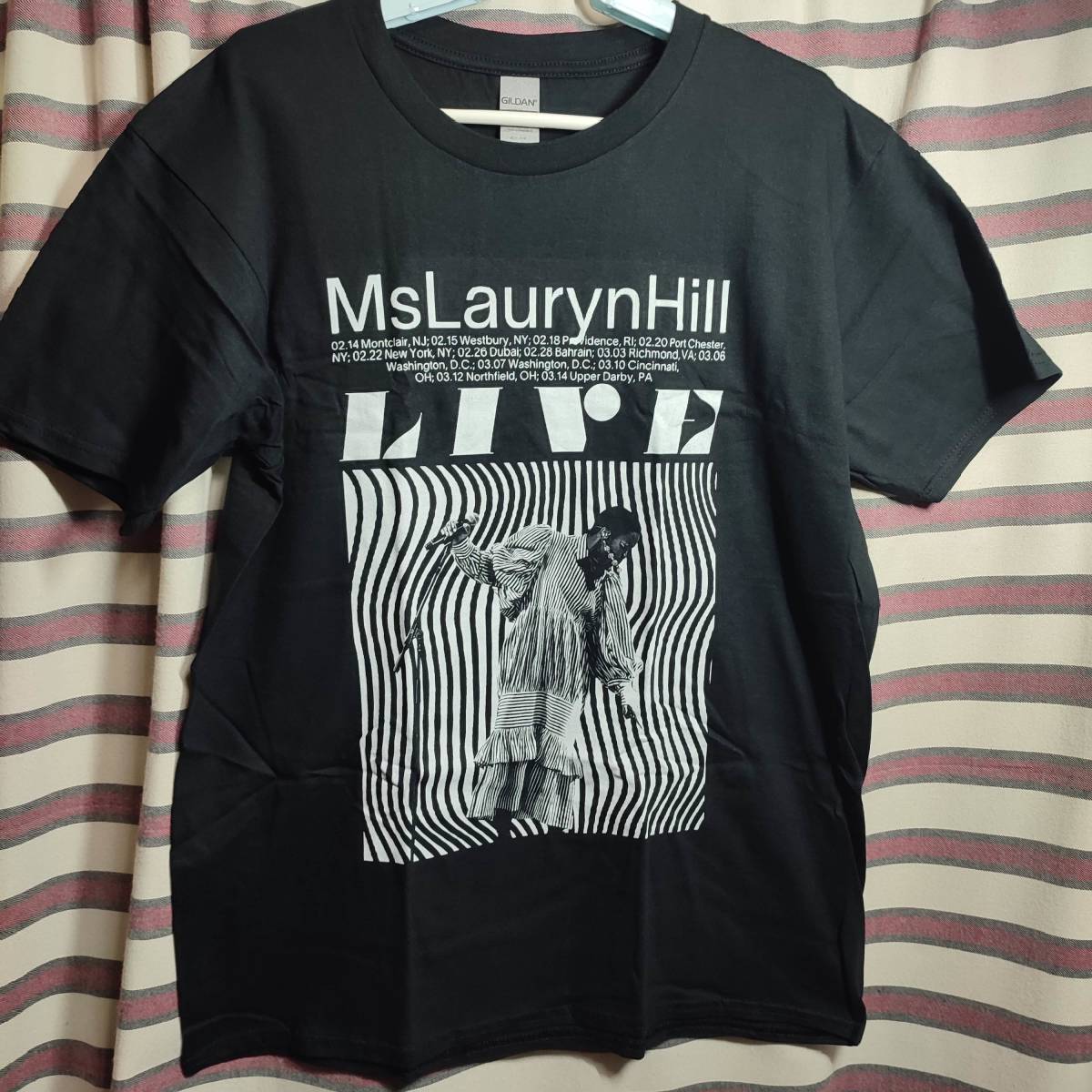  ローリン ヒル Lauryn Hill Tシャツ Fugees フージーズ BIGプリントTシャツ(Tシャツ)｜売買されたオークション情報、yahooの商品情報をアーカイブ公開 - オークファン Tシャツ