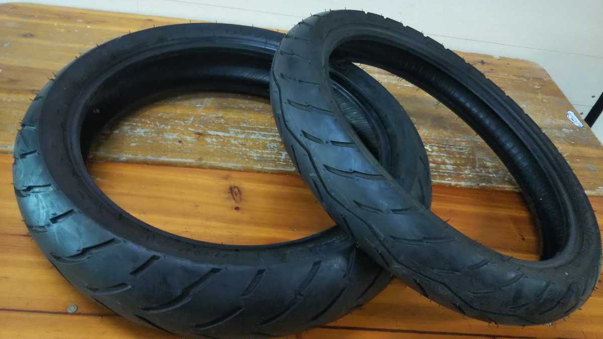 ダンロップ 90⁄80-17 タイヤ 新車外し 純正 D102FA とA GSX-R125 D102 gsx-