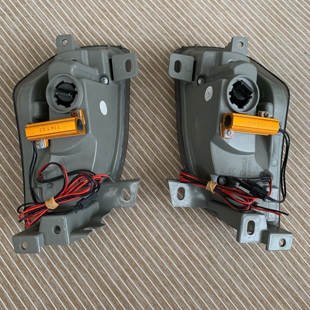 トヨタ プリウスα 社外 LED コーナーランプ フロントウインカー 中古