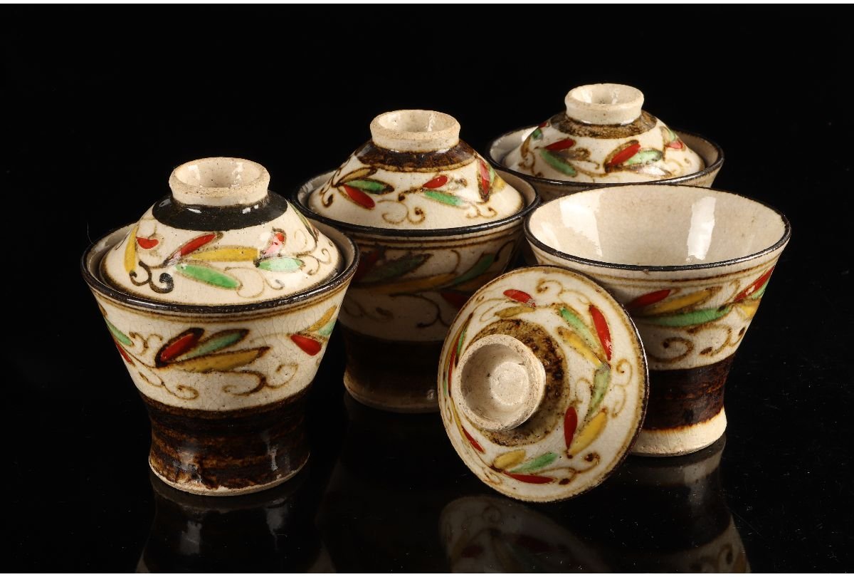 URA]京焼色絵唐草文蓋茶碗4客/4-5-217(検)骨董/清水焼/小鉢/小皿/蓋物