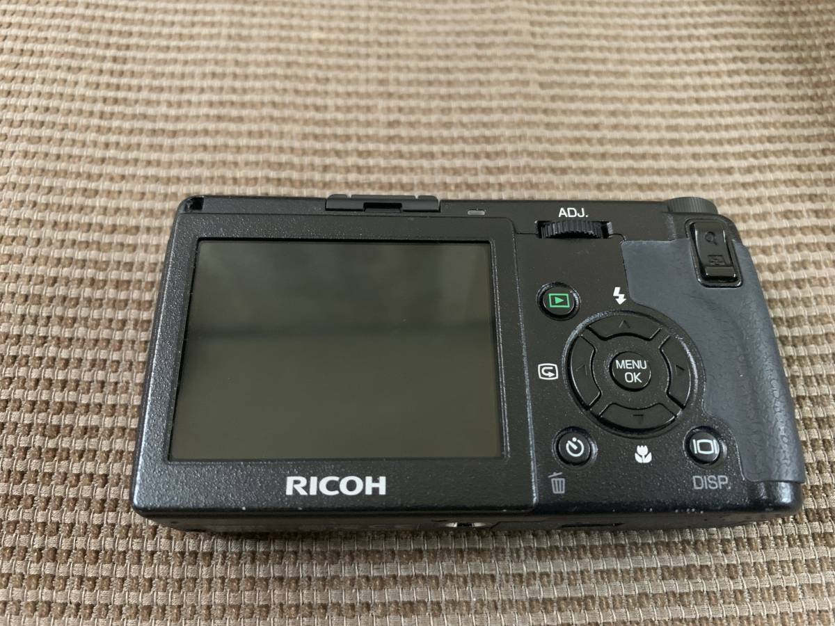 送料無料！ リコー RICOH GR DIGITAL デジタルカメラ ジャンクで GR