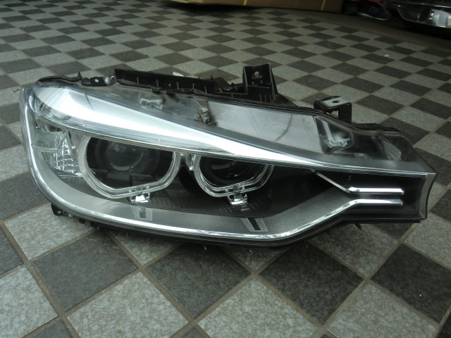 BMW F30 F31 3シリーズ 純正 ヘッドライト ヘッドランプ キセノン HID