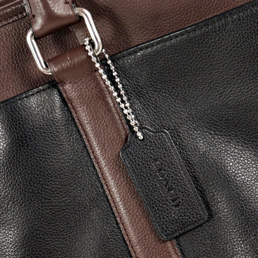 相場価格￥102，600- 美品 COACH コーチ F54758 ペリー 牛革 スムース