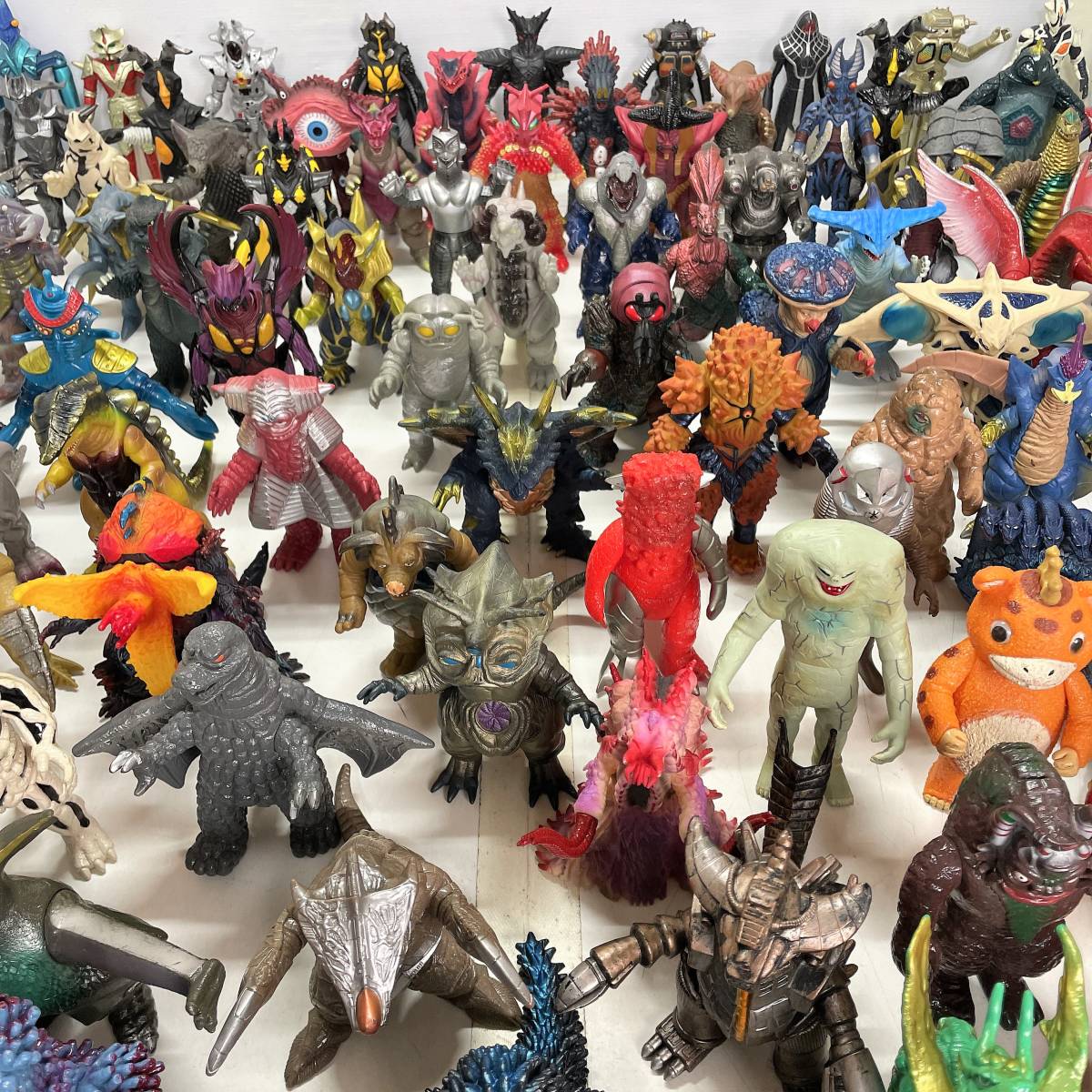 ウルトラマン 怪獣 宇宙人 ウルトラ怪獣シリーズ ① ソフビ ソフト