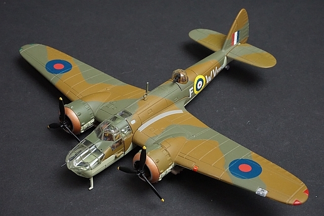 Corgi コーギー 1 72 ブリストル ブレニム Mk Iv R3843 F For Freddie Raf No 18飛行隊 Operation Leg 1941 Cgaa 軍用機 売買されたオークション情報 Yahooの商品情報をアーカイブ公開 オークファン Aucfan Com