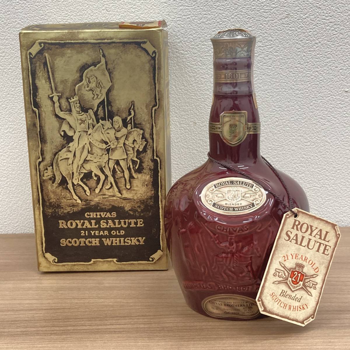 Chivas Royal Salute 21年 スコッチウイスキー巾着付き Chivas Salute