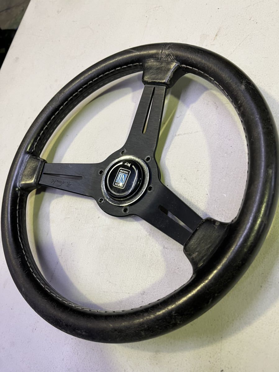 ナルディ NARDI ステアリング 33パイ ディープ？ ホーンスイッチ付き 