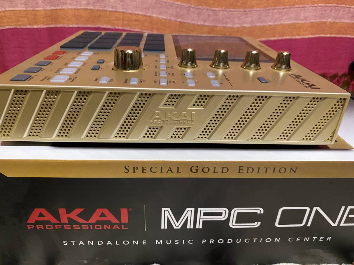 AKAIMPC ONEゴールド GOLD EDITION限定色保護カバー付き☆ギグバッグ☆外箱
