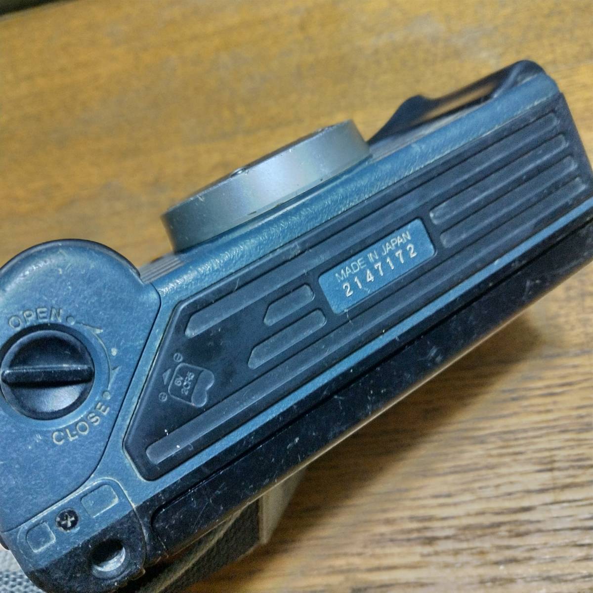 【良好品】★Konica コニカ 現場監督 WB28 コンパクトフィルムカメラ ★完動品★ コニカ 現場監督 Konica シャッターOK・ジャンクKonica 人気の現場用 GENBAKANTOKU