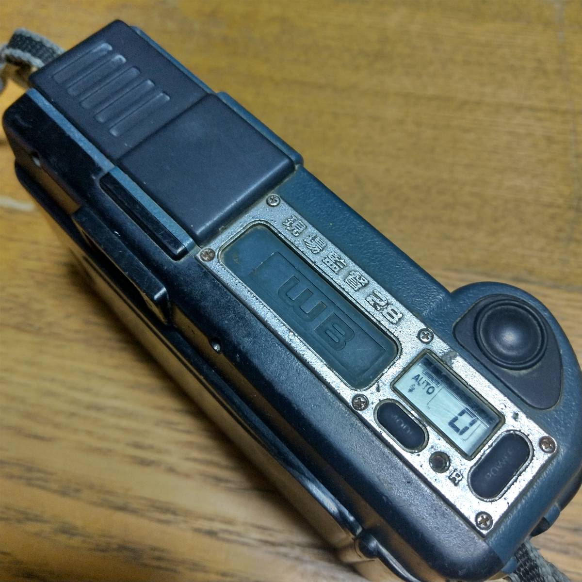 【良好品】★Konica コニカ 現場監督 WB28 コンパクトフィルムカメラ ★完動品★ コニカ 現場監督 Konica シャッターOK・ジャンクKonica 人気の現場用 GENBAKANTOKU
