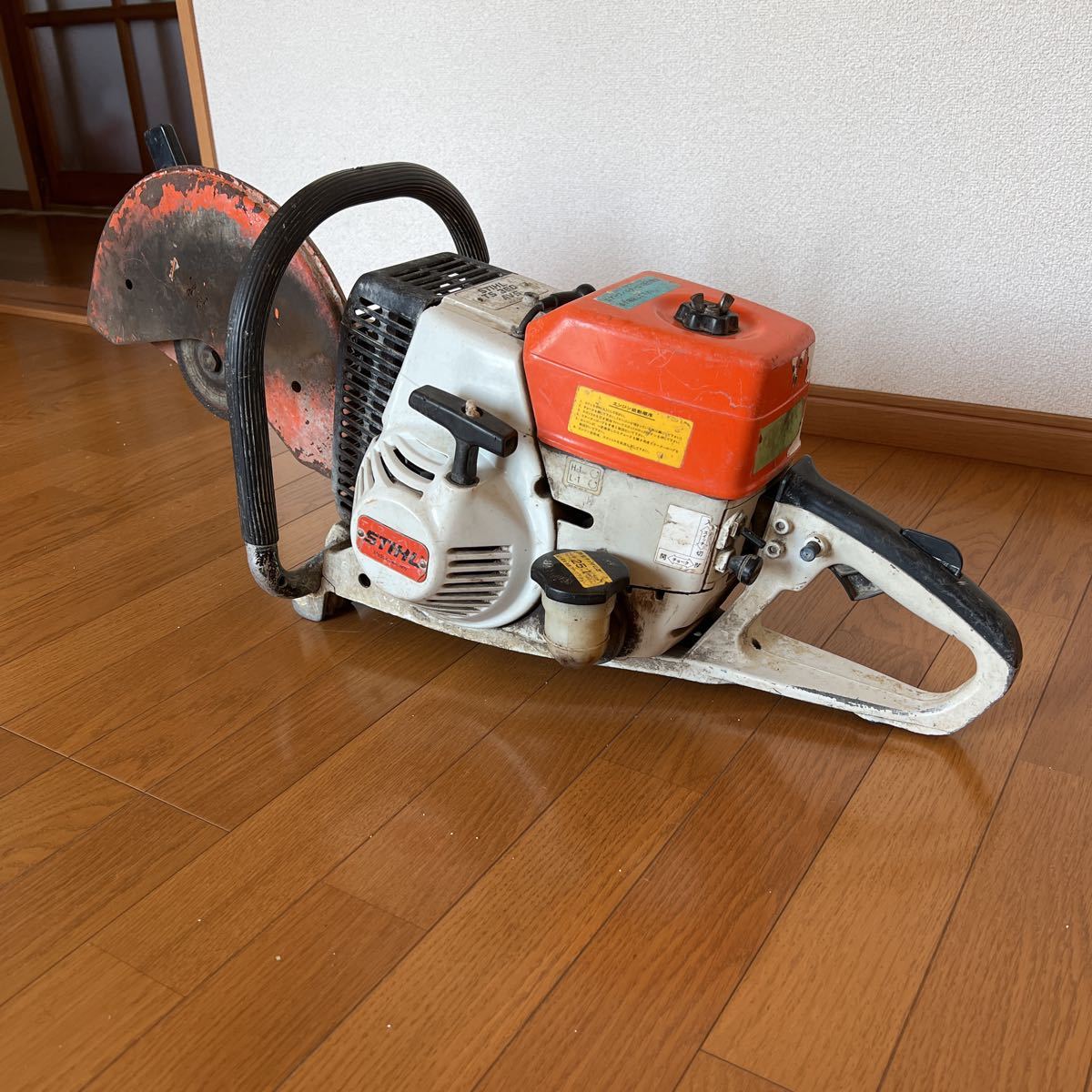 STIHL エンジンカッター TS360中古