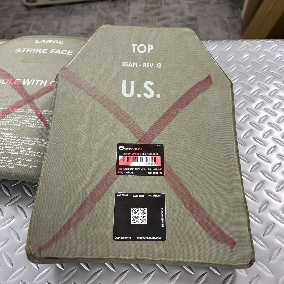 米軍実物 Ceradyne ESAPI/STRIKE FACE インサートプレート LARGE 米軍