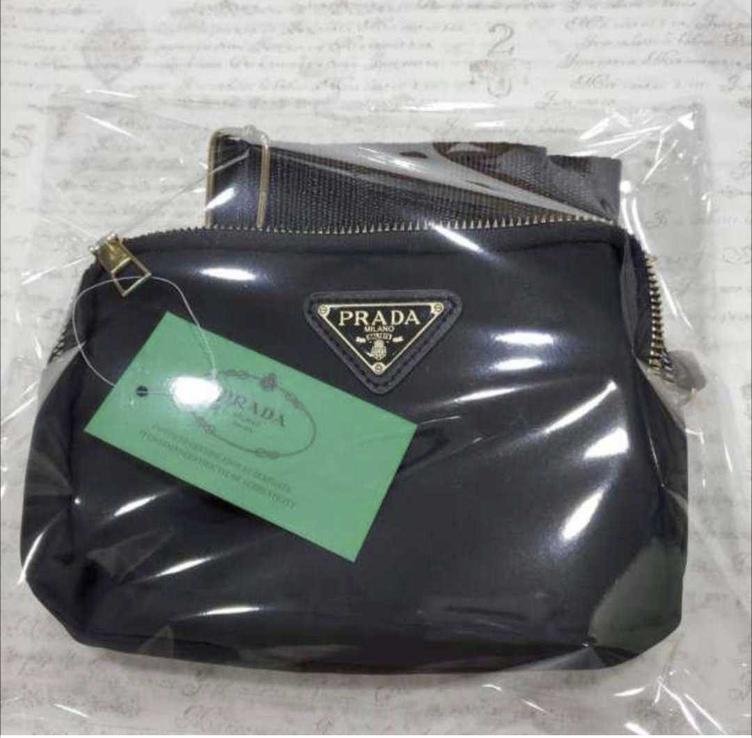 PRADA プラダ ポーチ ショルダーバッグ ノベルティ(ショルダー PRADA 