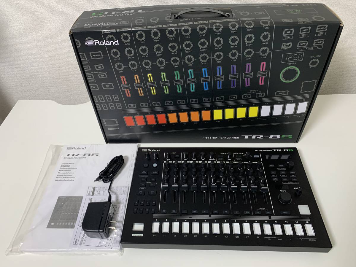 AIRA TR-8 Roland DTM DAW ドラムマシン TR-8S 楽器 Roland TR-8s AIRA
