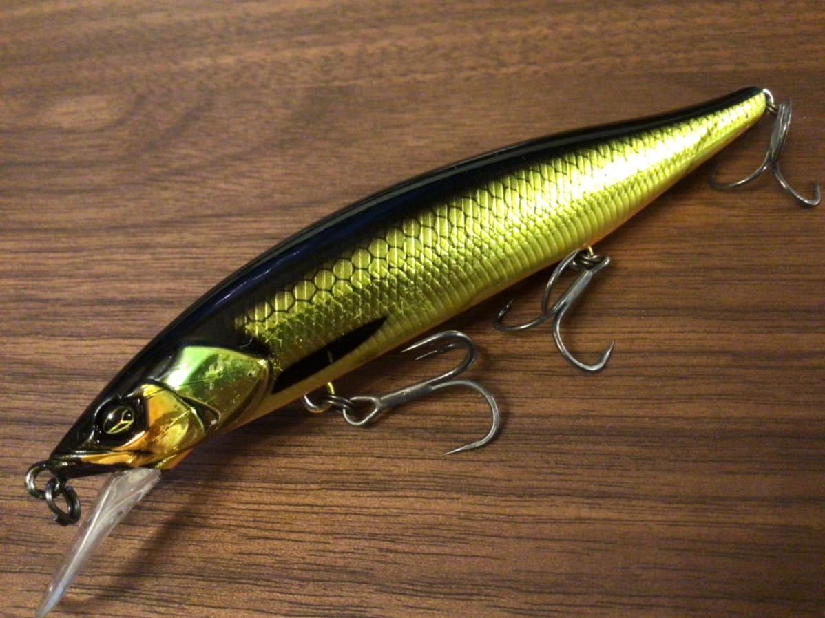 Q 超 Jackall ジャッカル Rv Minnow 110 Sp Rvミノー110sp Rvゴールド ミノー ジャークベイト ミノー 売買されたオークション情報 Yahooの商品情報をアーカイブ公開 オークファン Aucfan Com