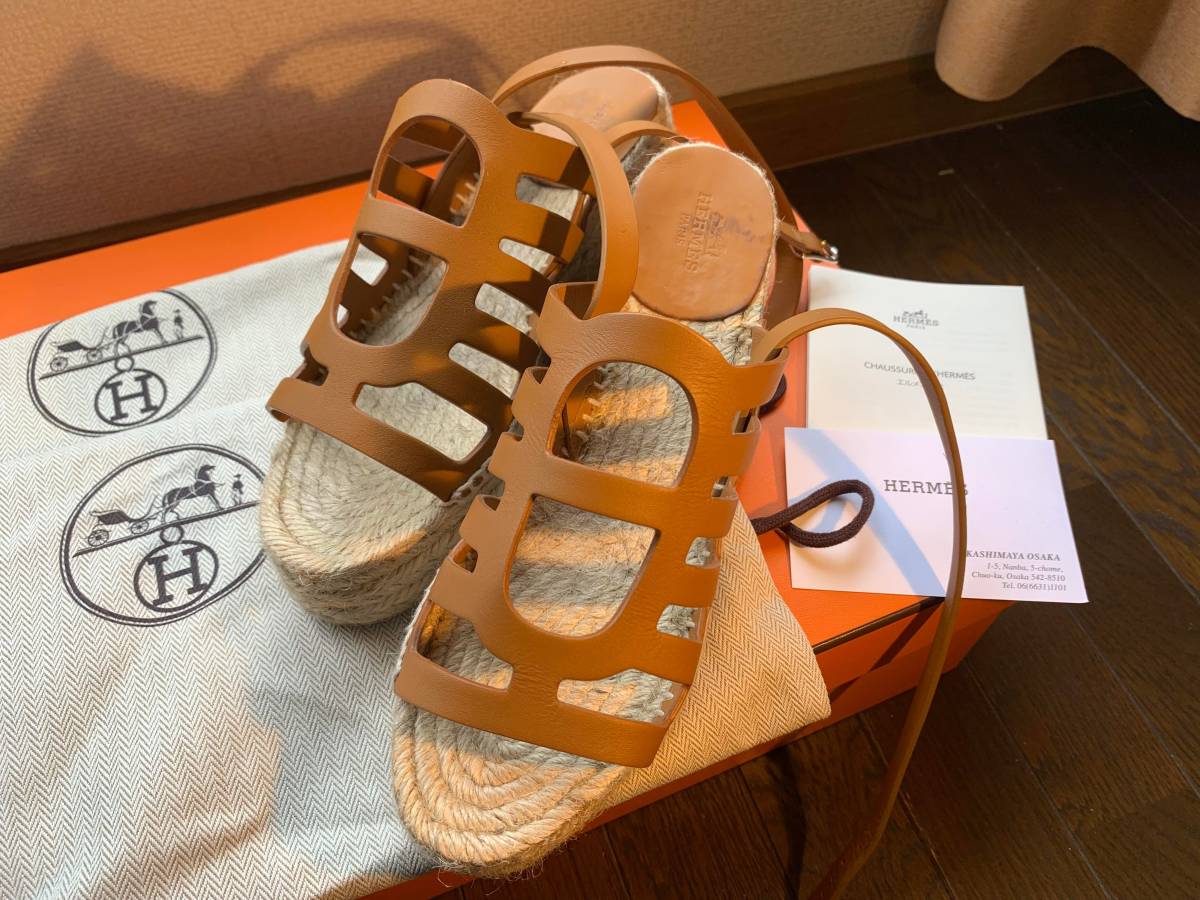  HERMES エルメス ヒール厚底サンダル サイズ３５ 箱あり 箱に少しダメージあり(女性用)｜売買されたオークション情報、yahooの商品情報をアーカイブ公開 - オークファン 靴