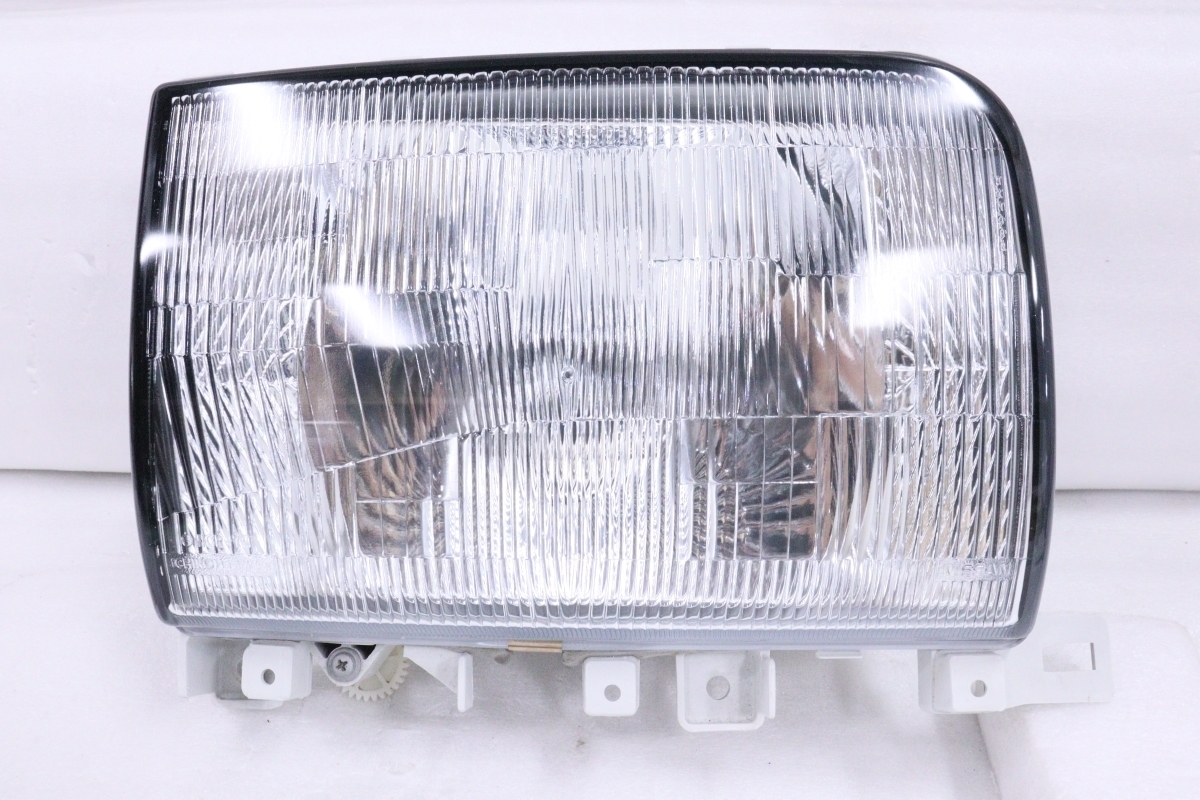 最安値，SALE 16-1466 ハロゲン F23 アトラス 右ヘッドライト ICHIKOH 1443 ASSY メッキ 日産 YM(ヘッドライト)｜売買されたオークション情報、yahooの商品情報をアーカイブ公開 - オークファン 日産用