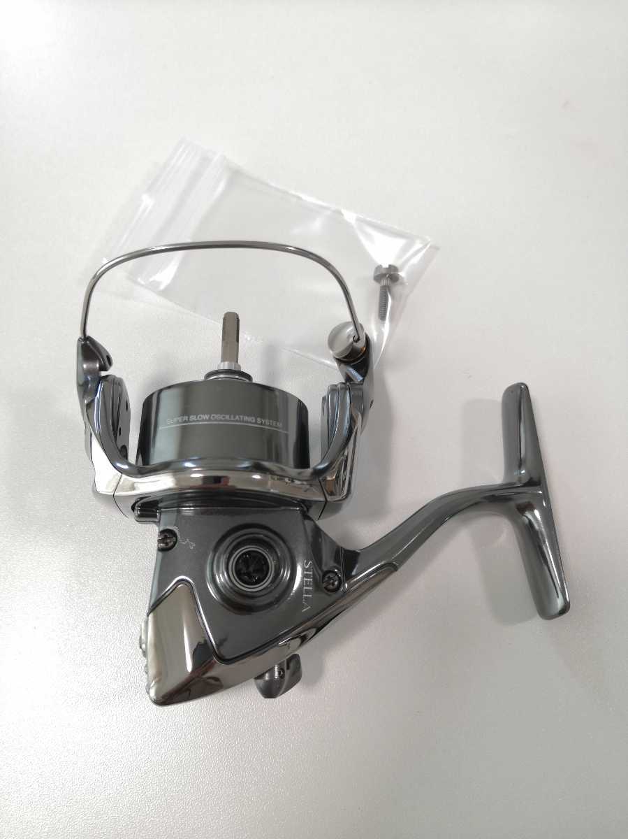 美品 SHIMANO シマノ 01ステラFW 2500S STELLA 動作 巻感なめらか