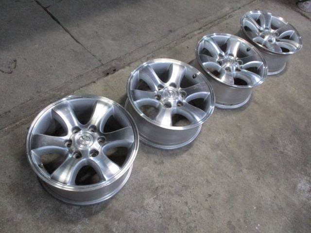 ハイエース流用 ランクル プラド 純正 17x7.5J +30 PCD139.7 6H 120系