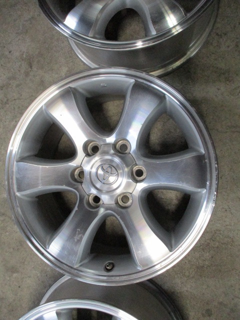 ハイエース流用 ランクル プラド 純正 17x7.5J +30 PCD139.7 6H 120系