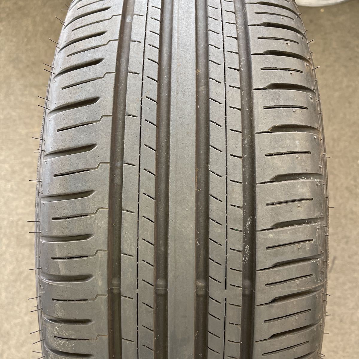  夏タイヤ 215/50R18 92V エナセーブ EC300+ 年式/5221 溝/約6~7mm 1本のみ 2021年製(中古品)｜売買されたオークション情報、yahooの商品情報をアーカイブ公開 - オークファン 18インチ