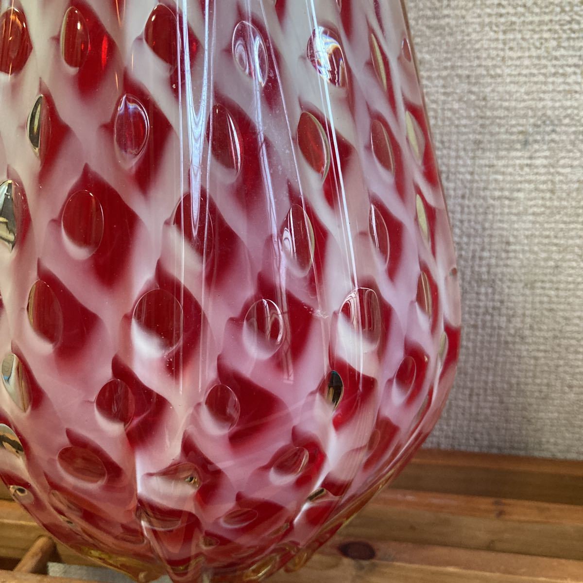 レトロ KURATA CRAFT GLASS フラワーベース ガラス花瓶 赤と白の素敵な