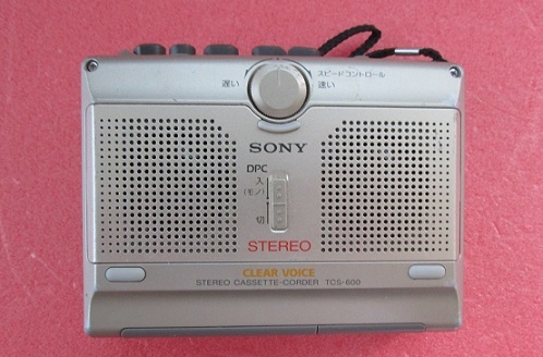 ＳＯＮＹ ステレオカセットコーダー TCS-600 ★整備品・動作良好★ KT1140 綺麗