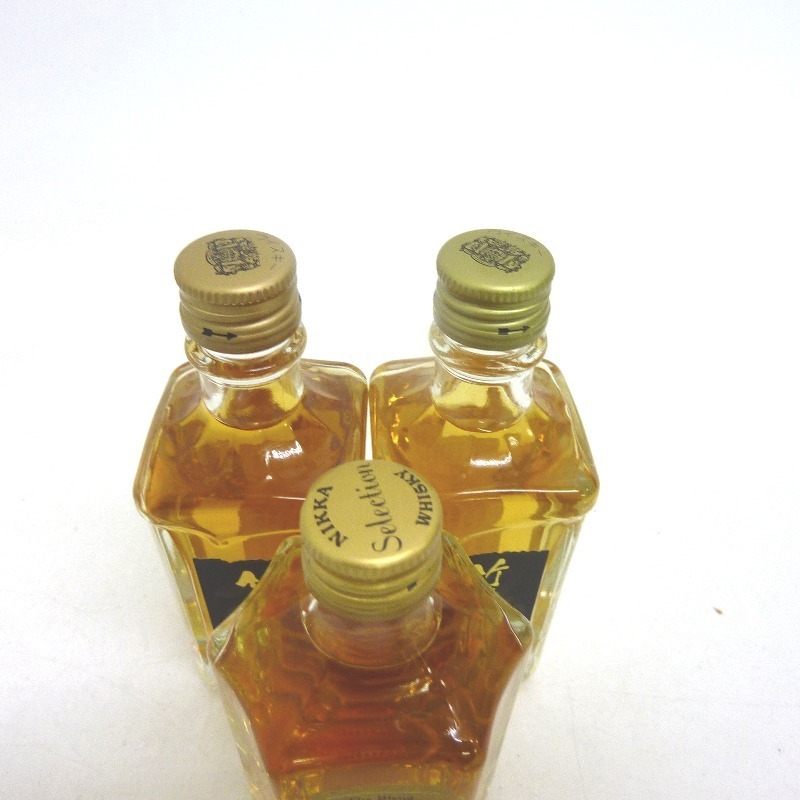 大阪府配送限定 ニッカ 竹鶴 12年 セレクション ミニボトル 3本セット 50ml