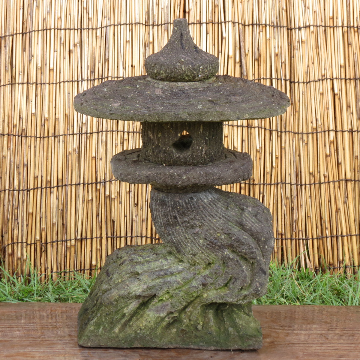 天然石自然木型道しるべ灯篭 天然石自然木型道しるべ灯篭 Yahoo!オークション -「道しるべ灯篭」の