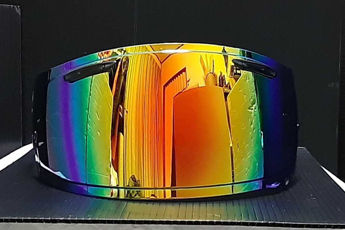 新品SKY&frasl;AraiチタンUVシェルターミラーシールド〈VAS-V〉