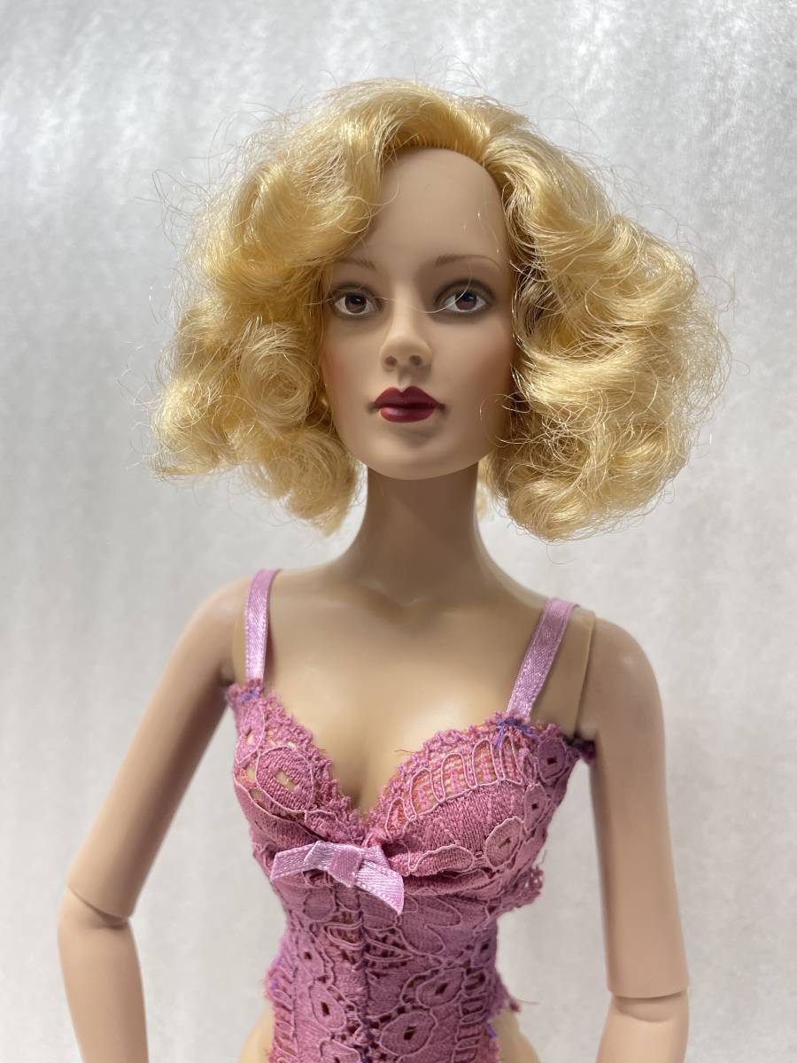 Tyler Wentworth Tonner Collection Doll Robert Fashion - Lot 16” | Absolutely Sydney Luxury Four Collectables