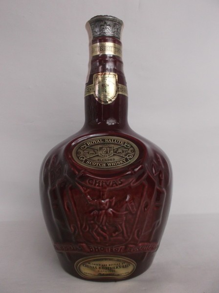 ロイヤルサルート 21年 赤 SALUTE ROYAL 古酒 陶器ボトル 700ml 未開栓