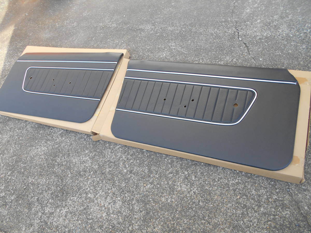 日産ハコスカ2DrGTR・KPGC10トリム・内張り1台分セット・リプロ品・新品未使用、訳あり品