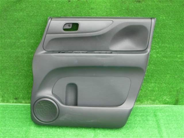 【2025】 JF1 NBOX ドアトリム右フロント 運転席内張り 右前 GLパッケージ 382161(フロント)｜売買されたオークション情報、yahooの商品情報をアーカイブ公開 - オークファン ホンダ用