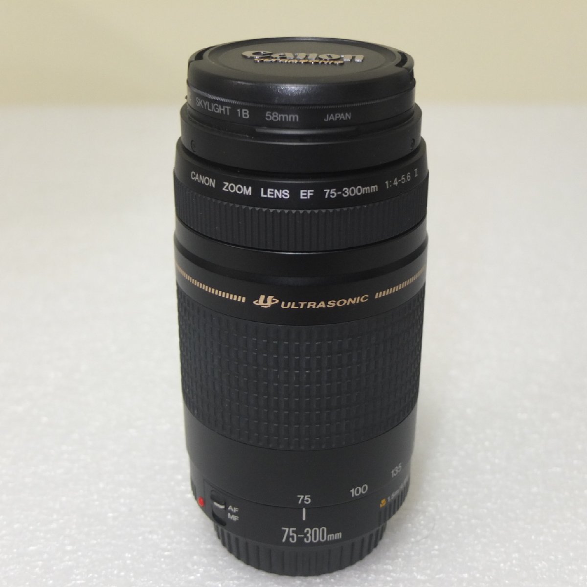 良品 Canon/キャノン レンズ EF 75-300mm F4-5.6 Ⅱ 保護フィルター付 