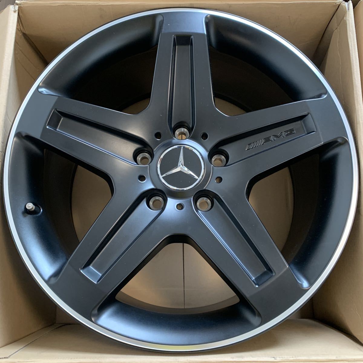 AMG W463 Gクラス G55 純正 19in 9.5J +50 PCD130 ダンロップ グラン