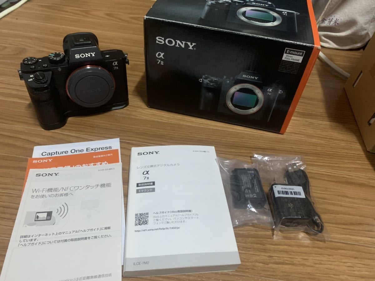 ソニー SONY α7 II 元箱付き SONY ILCE-7M2 ボディ ショット数111枚 ☆