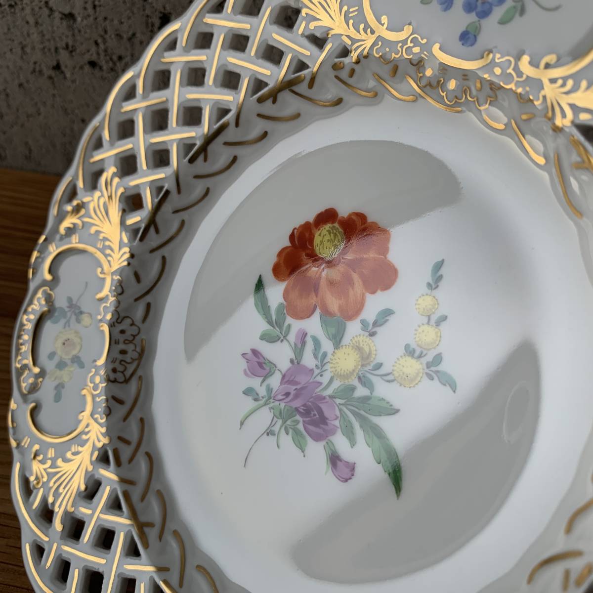 Meissen マイセン 飾り皿 透かし 金彩 15.5センチ