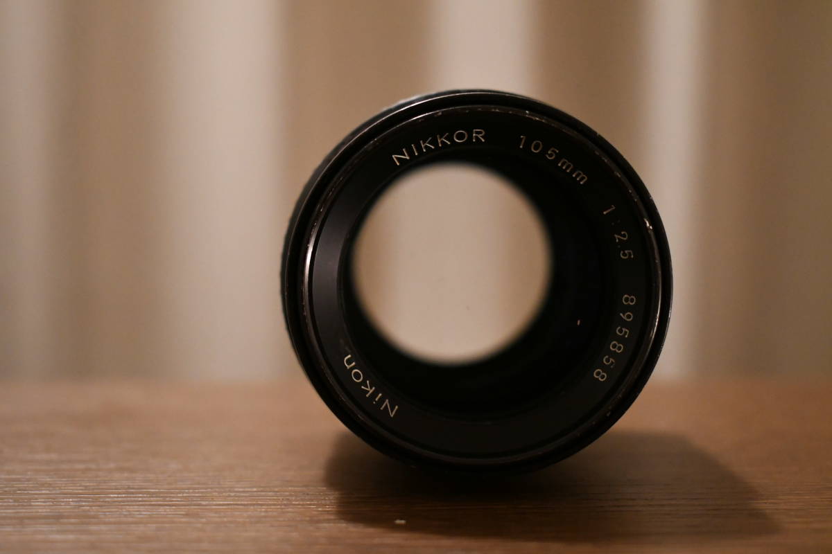 ジャンク ニコン Ai 105mm F/2.5 Nikon Nikkor 単焦点レンズ SLR