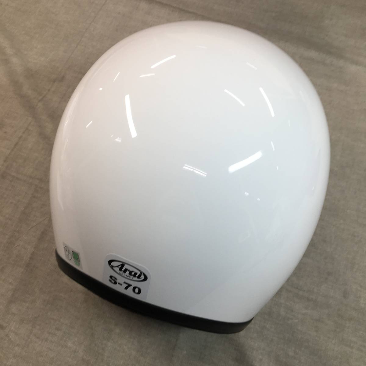 未使用 アライ Arai ヘルメット S-70 白 Mサイズ(57cm-58cm 