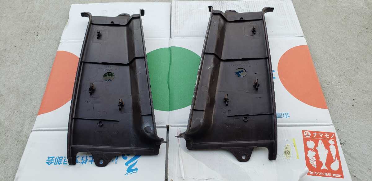 AE86 前期内装② 茶色内装 Bピラー 3ドア用 3Dr 左右 助手席側
