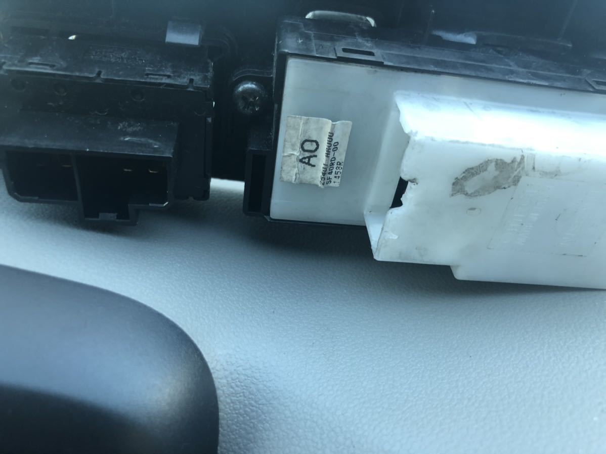 ER34 R34 スカイライン前期 4ドア車 運転席用 パワーウインドウ