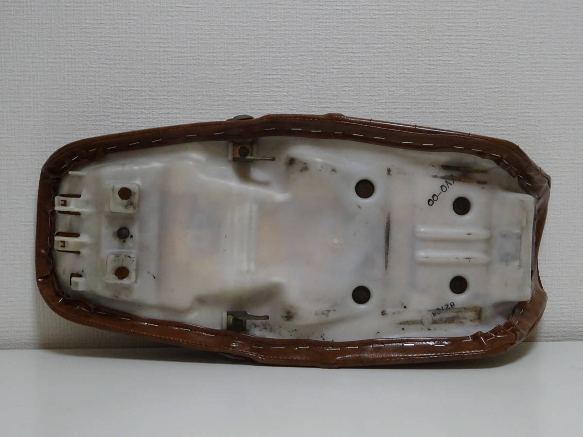 VTZ250 VT250F MC15 タックロール張替えシート茶色 【公式通販】