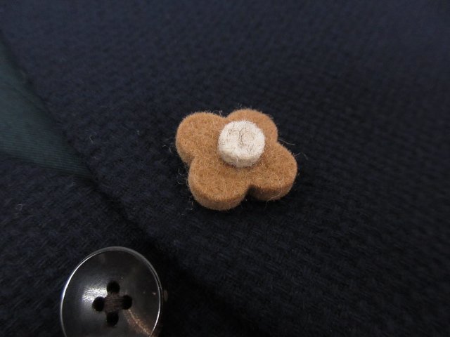 LARDINI ラルディーニ ブートニエール (ラルディーニ) ／国内 ブートニエール（柄チェック）の通販 ■HH 未使用品【ラルディーニ LARDINI】ブートニエール付 微起毛 織柄ベスト ジレ (メンズ) size44 ネイビー系 伊製 ★17MB2398★
