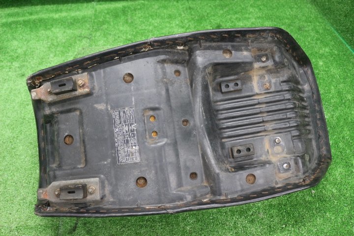 専用4 39833☆Z1000J. シート 【公式通販】