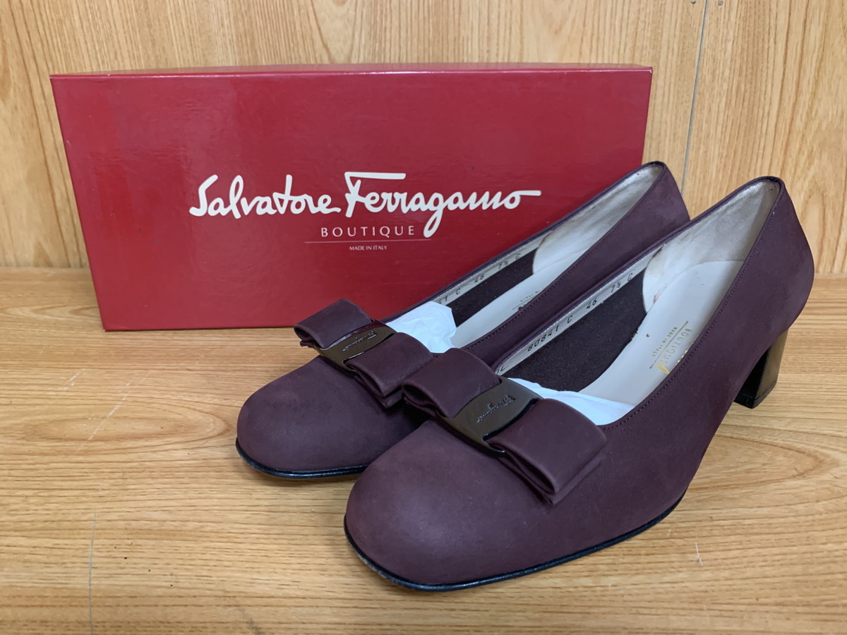 M-85 Salvatore Ferragamo サルヴァトーレ フェラガモ パンプス 