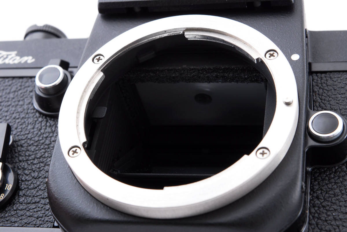 Nikon F2 Titan Name入り ボディ 元箱付き ニコン チタン ネーム入り 