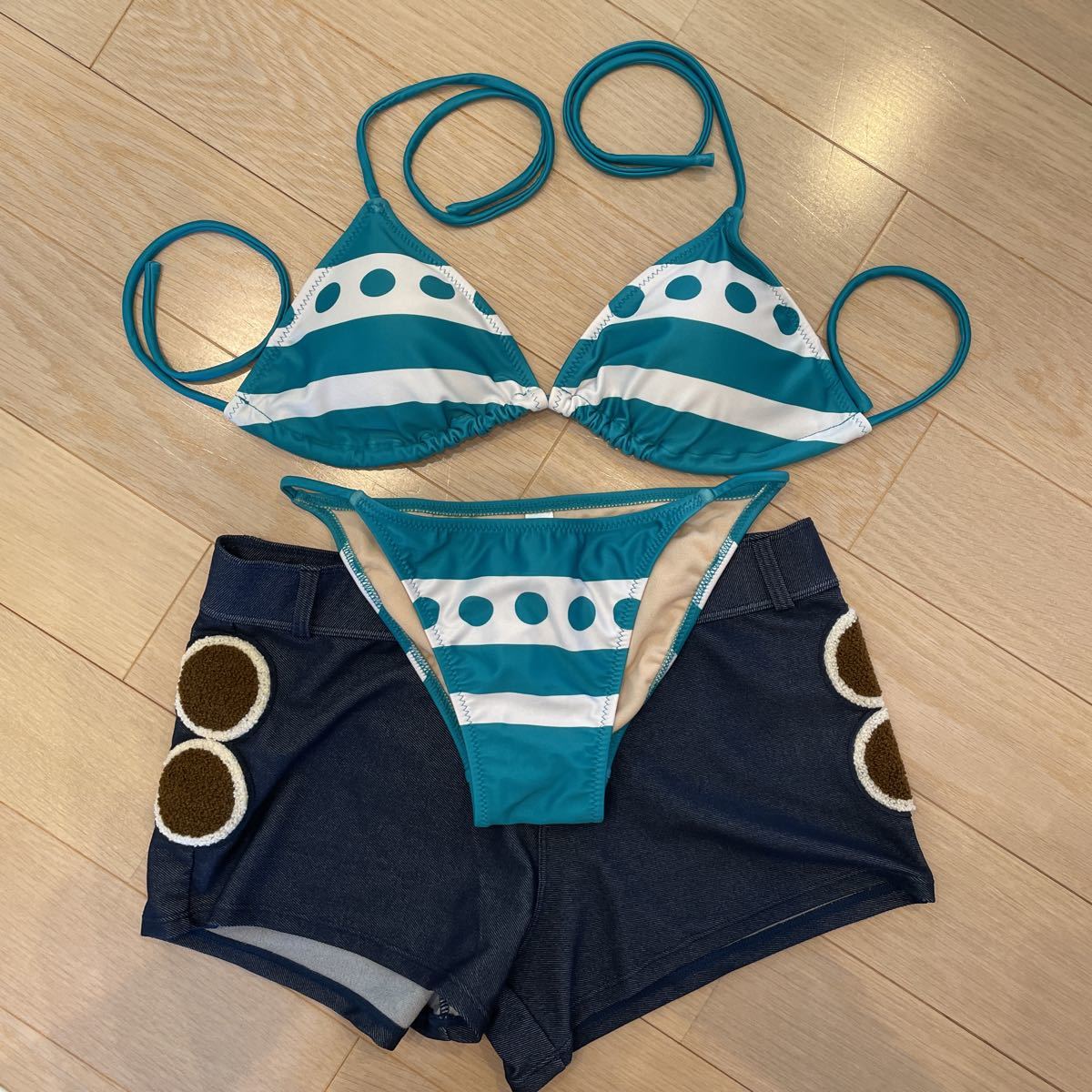 ピーチジョン 水着の値段と価格推移は 26件の売買情報を集計したピーチジョン 水着の価格や価値の推移データを公開